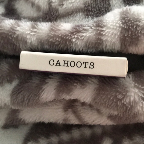 Foil Eyeshadow by the Balm cosmetics (NEVER USED) - Picture 3 of 4